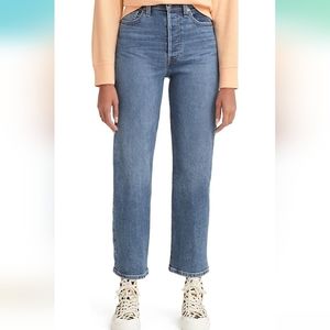 Levi ribcage straight ankle jeans 28